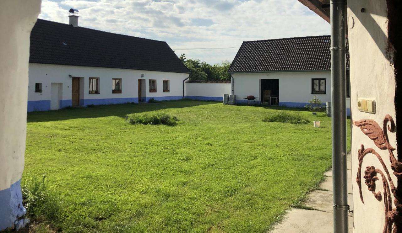 Safar Residence Hrachoviste Εξωτερικό φωτογραφία