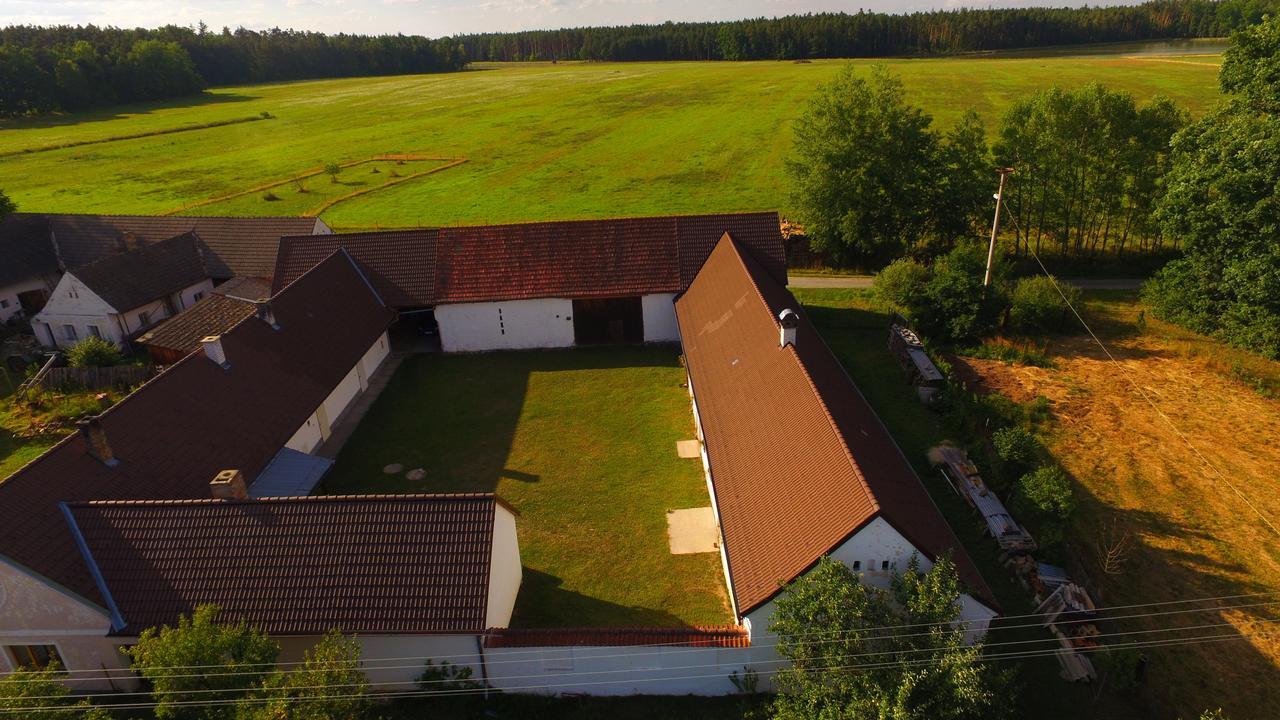 Safar Residence Hrachoviste Εξωτερικό φωτογραφία